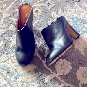 Ina originals black heeled slip on shoes